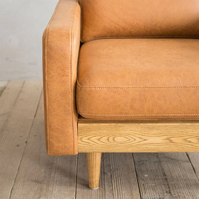 木フレームの風合いがGood(CAMEL)