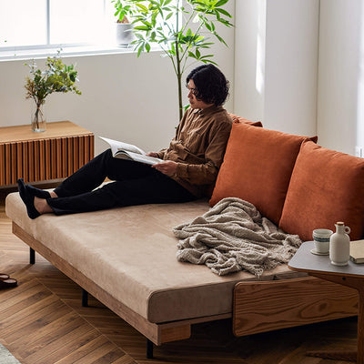 奥行きたっぷりのソファとして使用できます