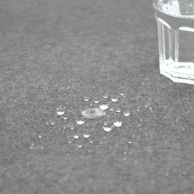 肌触りのよい撥水機能生地(WATER GUARD FABRIC® SILK TOUCH)