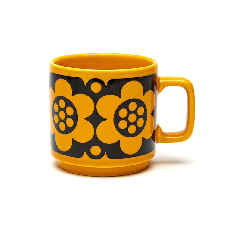 ホーンジー マグ "ジオ フラワー イエロー" ヴィンテージデザインの花モチーフのマグ Magpie x HORNSEA