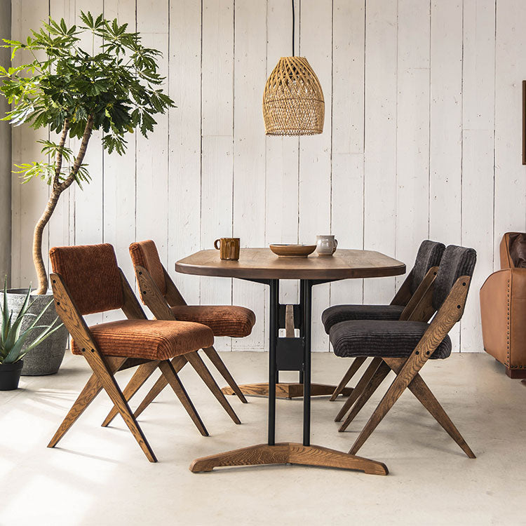 ゼット ダイニングチェア｜ ソファ・家具・インテリアの通販【ウンコ