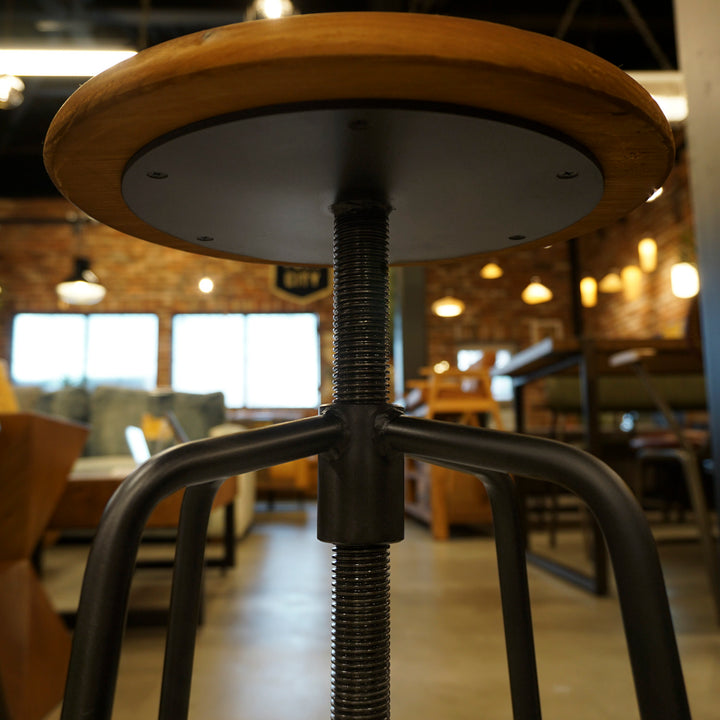 クラッシュゲート コンベックスⅢ スツール Sサイズ パイン古材 コンベックスⅢ スツール （ S ）パイン古材 / CONVEX STOOL（ S