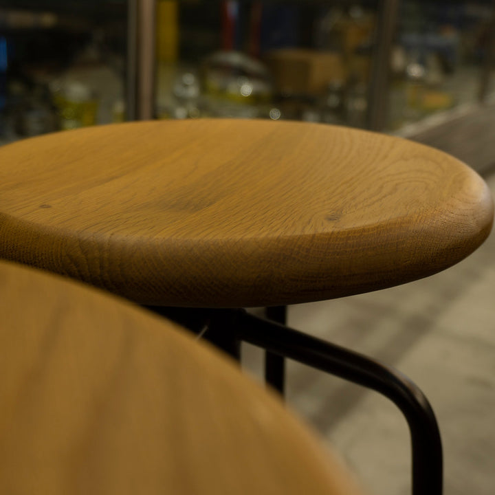 コンベックスⅡ スツール（ L ） オーク材 / CONVEX STOOL （ L